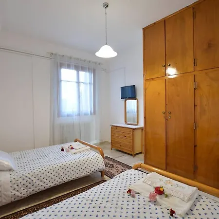Relaxing Experiences Near بيت للعطل أولمبيا
